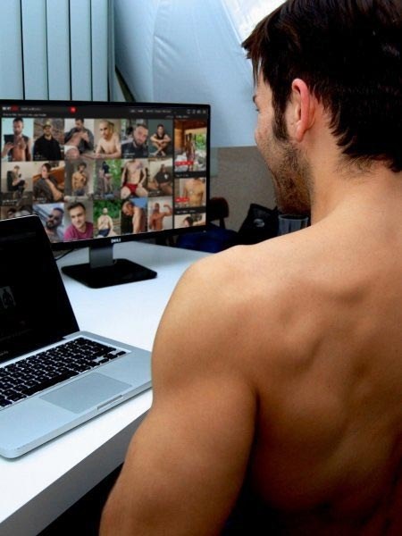 WebMaster – HEY GUYS, IF YOU HAVE ANY QUESTIONS CHAT - Hamburg